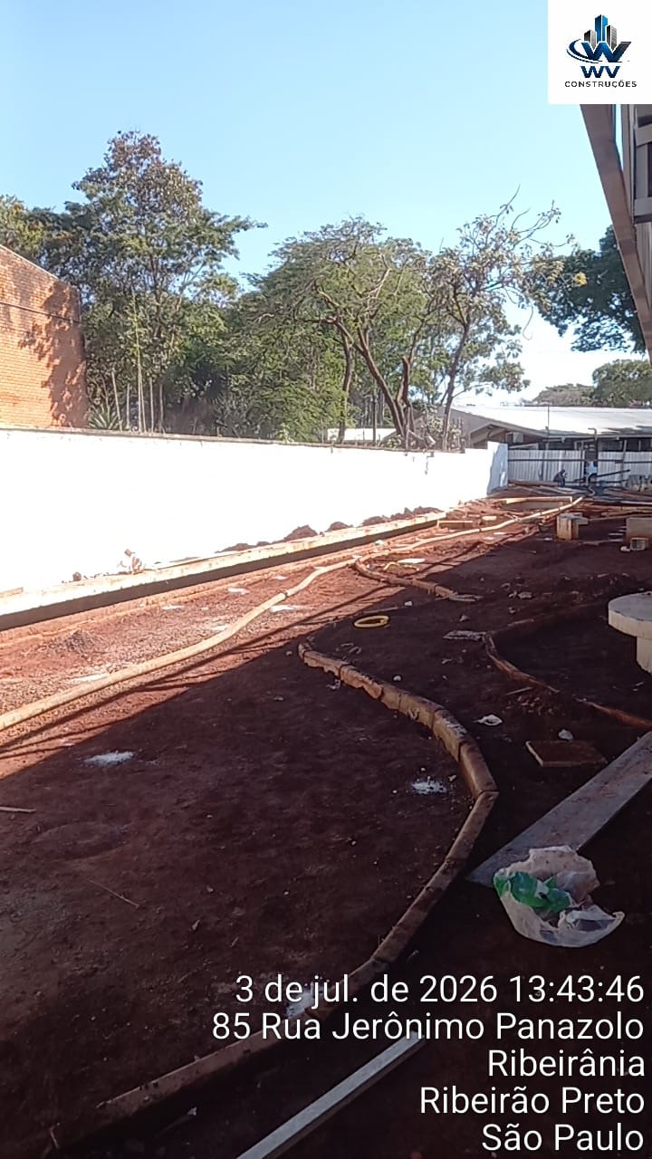 Preparo de fundação de obra